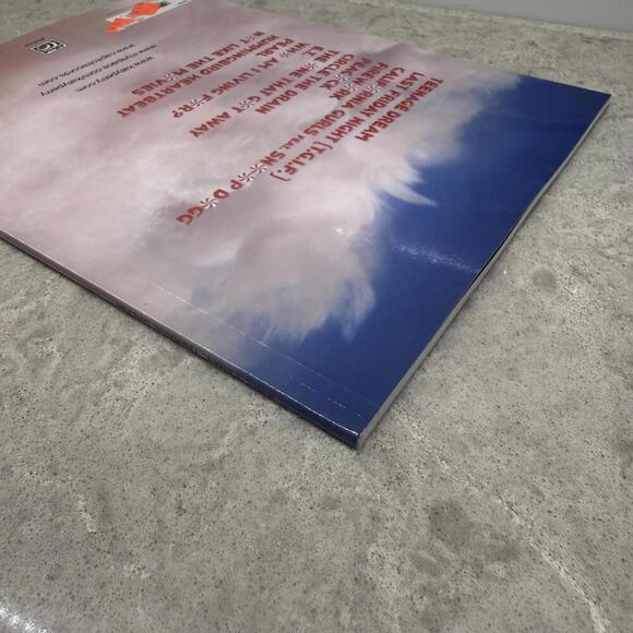 Katy Perry Teen Age Dream songbook for Piano Guitar Vocal by Alfred Music - Picture 6 of 7